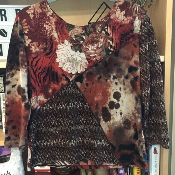 Ed Hardy Tops - 90s Floral Rose Mesh Three Fourth Sleeve Top